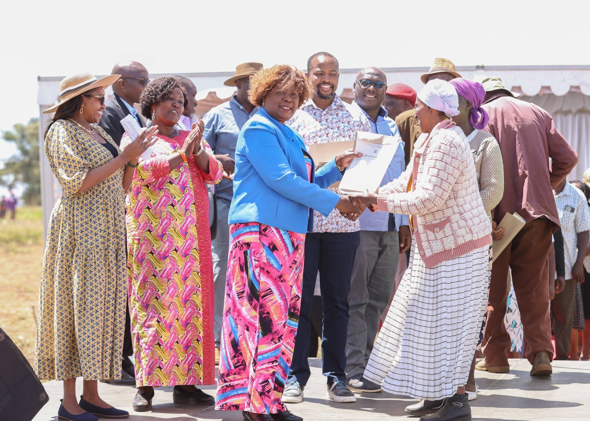 Government Issues 986 Title Deeds in Kisima Settlement Scheme, Nakuru County