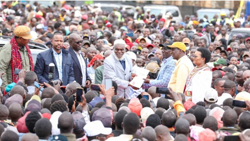 President William Ruto issuing title deeds to Oloonkolin residents, in Transmara sub County, Narok County on Wednesday, May 7, 2025.