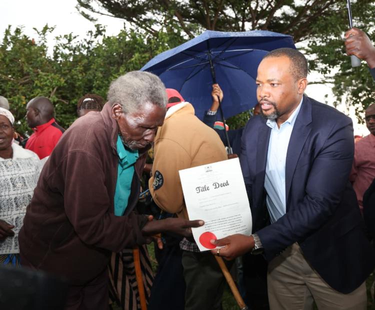 ps issuing titles